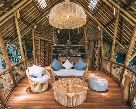 11 Stunning Treehouse Airbnbs In Bali - ItsAllBee | Solo Travel ...