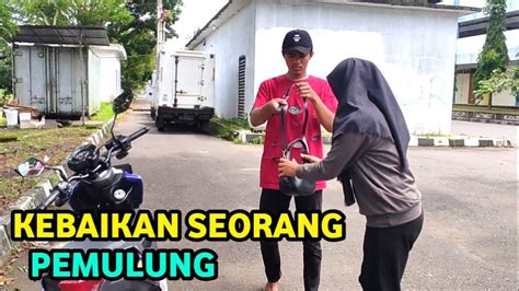 Kejujuran Seorang Pemulung Yang Mengembalikan Tas Orang Kaya