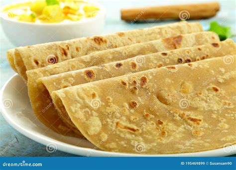 Fresh Whole Wheat Chapathi Served With Curry Stock Image Image Of