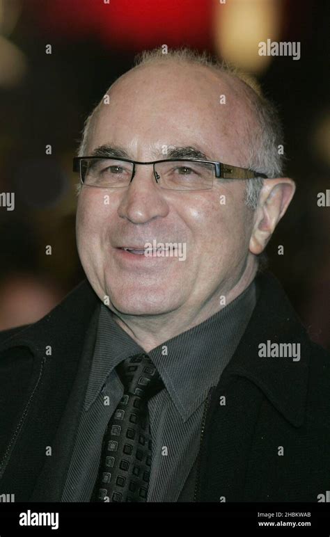 Bob Hoskins Arrives At The A Christmas Carol Premiere In Leicester