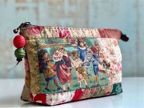 Pin By Melida Paulino On A La Moda Patchwork Bags Handmade Bags