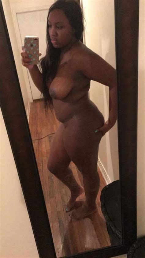 Ebony Mirror Selfie Shesfreaky