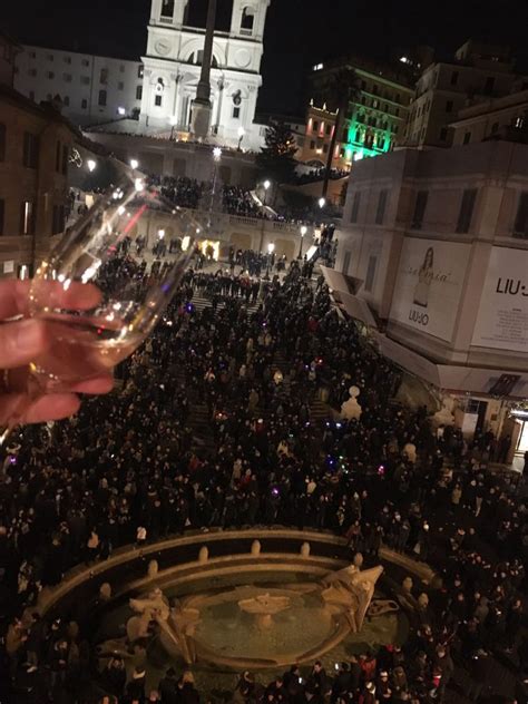 Gualtieri Firma L Ordinanza Vietati Botti Di Fine Anno A Roma