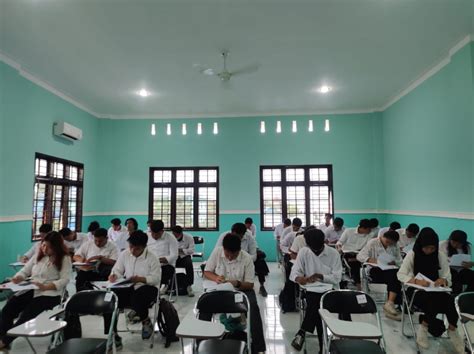 Pelaksanaan Ujian Akhir Semester Ganjil T A Program Studi