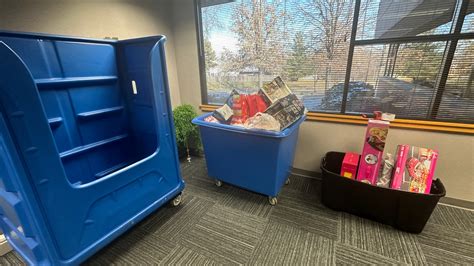 Des Moines Salvation Army seeks donations via Angel Trees, registry