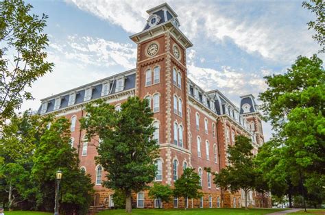 Old Main University Of Arkansas Photo By Kelseylovewell Arkansas