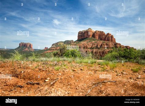 Red Rocks Of Sedona Scenic Sedona Arizona Red Rock Landscape With The Famous Courthouse And