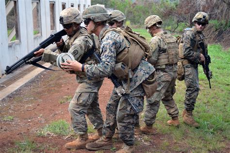 Dvids Images Combat Engineers Marines Make A Bang With Door