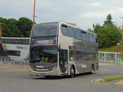 Reading Buses 233 Sn59 Aww Em West Flickr