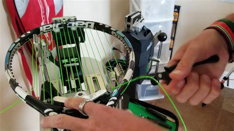 How Tie A Finishing Knot Tennis Racquet Stringing Youtube