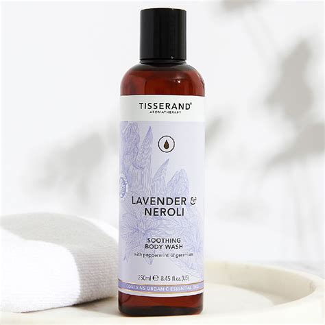 Tisserand 滴莎藍德 薰衣草與橙花沐浴膠 Lavender And Neroli Soothing Body Wash 250ml Pchome 24h購物