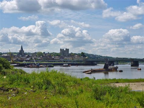 View Over Medway To Rochester Castle Robin Webster Geograph