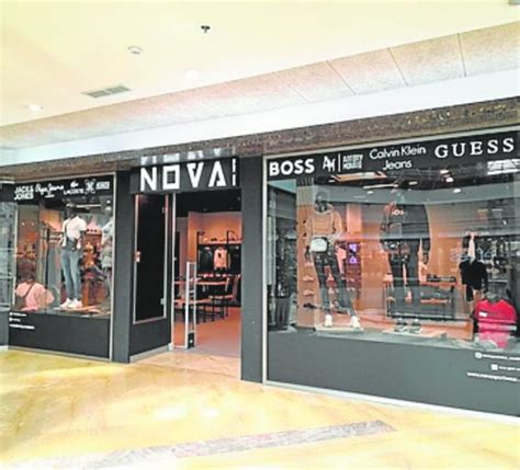 Nova Sport Wear Abre Una Nueva Tienda En C C Rosaleda Diario Sur