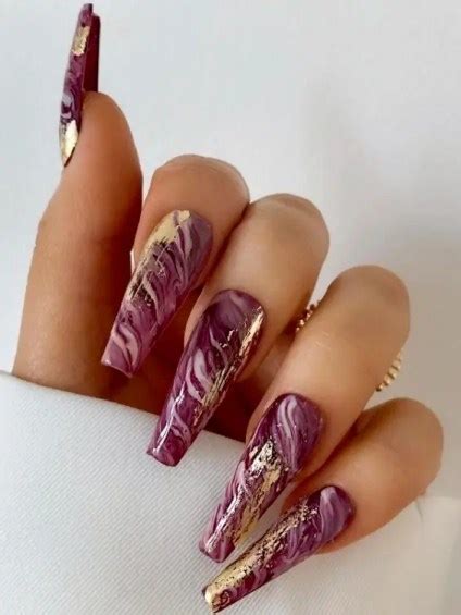 26 Stunning Plum Nail Designs To Express This Season