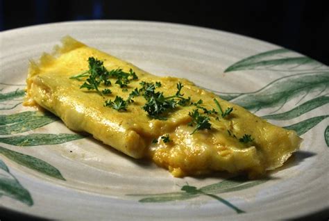 The 99 Cent Chef: French-style Cheese Omelette - Video Recipe