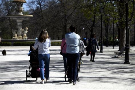 Coronavirus El Ayuntamiento De Madrid Cierra Todos Los Parques Ante