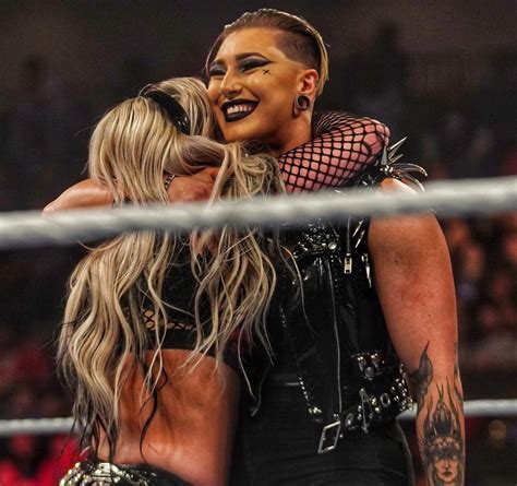 WWE Women Liv Morgan And Rhea Ripley