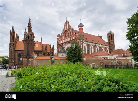 St Anna Kirche Und Bernhardiner Senamiestis Oder Altstadt Vilnius