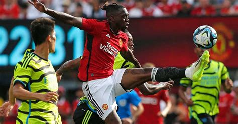 Manchester United vence Arsenal em amistoso de pré temporada