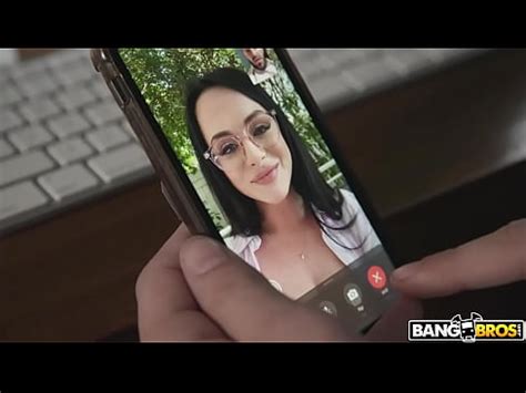 Fucking My Boss For A Raise XVIDEOS