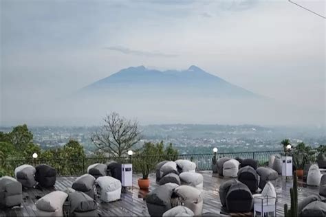 Rekomendasi Tempat Nongkrong Di Bogor Yang Hits Dengan View Alam Gunung