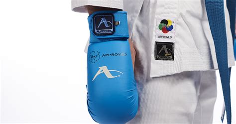 Ippon Shop Teams Up With Arawaza Karate Is Back Mag About Us