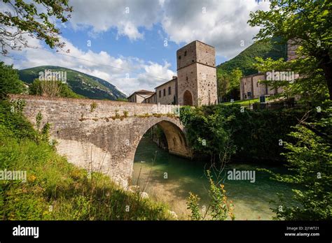 Abbey Of San Vittore Alle Chiuse Italy Stock Photo Alamy