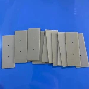 W Rectangular Aluminium Nitride Ceramic Plate Substrate Aln Sheet