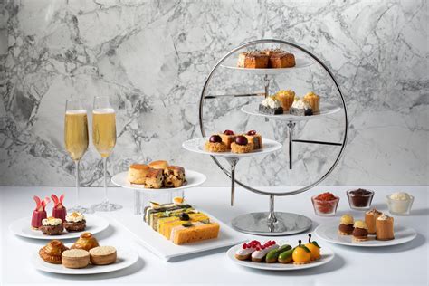 100 Top Tables Edit Inside Raffles At Galaxy Macau The New Luxury