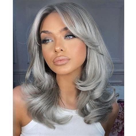 Amazon LEOSA Gray Wigs For Women Silver Wig With Curtain Bangs