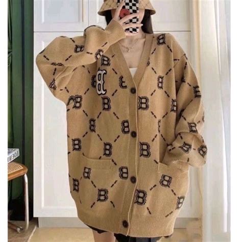 Các mẫu cadigan chất dày dặn siêu đẹp hot trẻ trung năng động HARIQUEEN Shopee Việt Nam