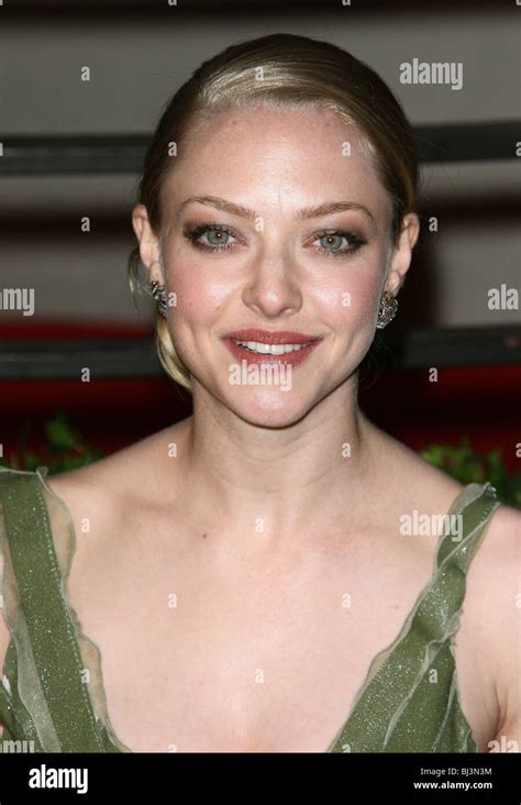 Amanda Seyfried Vanity Fair Oscar Party Los Angeles Ca Usa