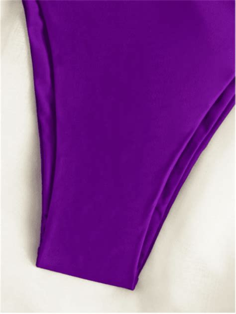 Bañador bikini con cordón lateral halter