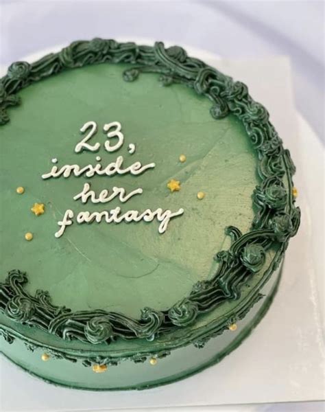 Pin di εїз su birthday nel 2024 Idee torta Torta per festa Torte