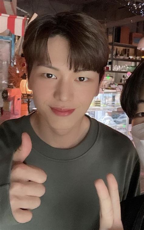 BTOB Archives على تويتر 220525 비투비 Yook Sungjae on Instagram BTOB