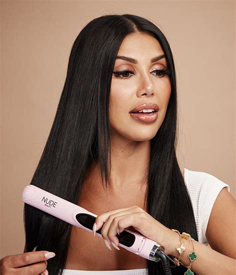 Flat Iron Hair Styler Nude Beauty