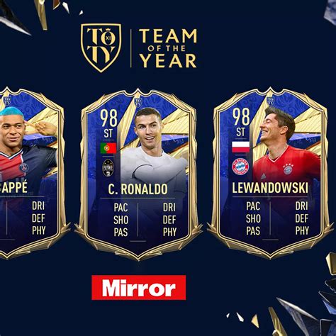 Lewandowski Fifa 21 Toty / Fifa 21 Potm Robert Lewandowski 93 Sbc ...