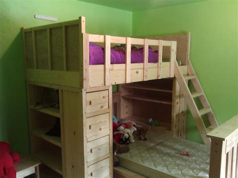 Homemade Simple Cabin Bunk Bed Diy Project The Homestead Survival