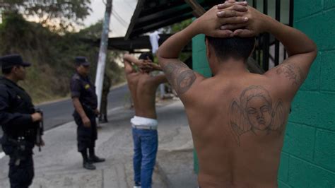 Autoridades Disminuyen Los Homicidios En El Salvador Telemundo