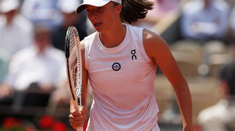 Direct Roland Garros Will Swiatek Join The Surprise Muchova In The