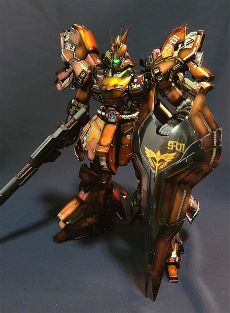 Nice custom paint for the MG Sazabi ver.ka: some info, images on gunjap.net Custom Gundam ...