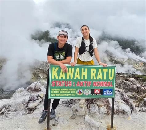 Kawah Ratu Gunung Salak Keindahan Alam Dan Cerita Mistis Yang