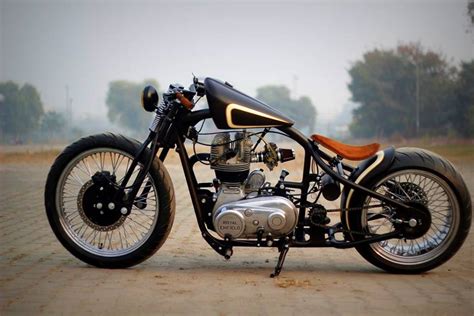 Troy By Nino Custom Cycles Rohan Nino Puri Modified Cc Bullet Delhi