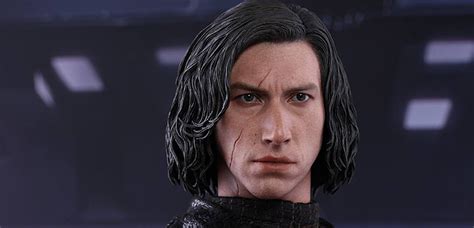 Hot Toys Kylo Ren Star Wars The Last Jedi