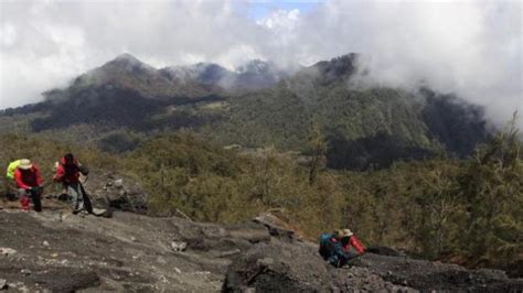 Pendaki Asal Bogor Yang Hilang Di Gunung Semeru Akhirnya Ditemukan