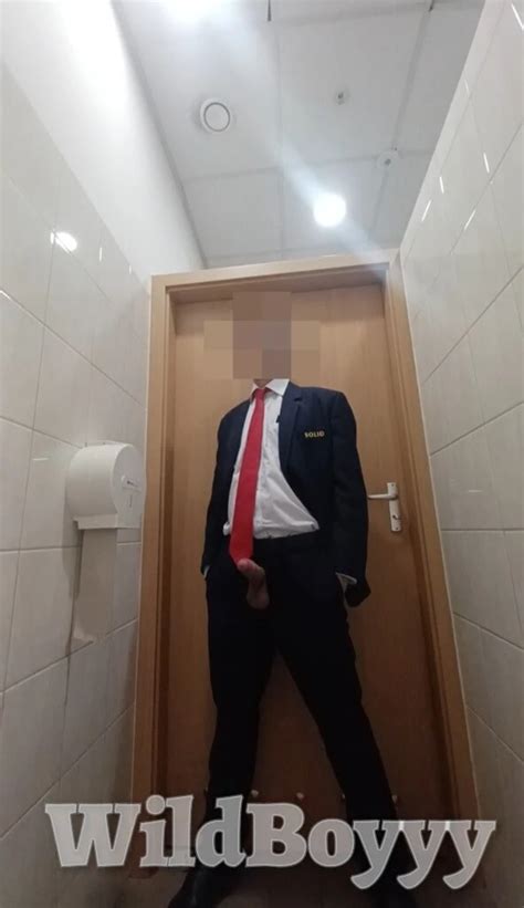 Security Guard Nude Pics XHamster