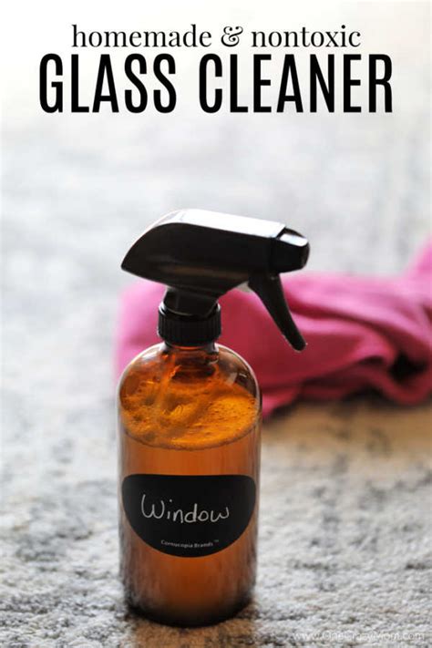 Homemade Glass Cleaner Easy DIY Glass Cleaner Homemade Glass