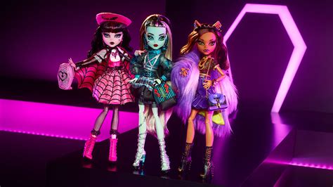 Haunt Couture Cleo De Nile Monster High Doll Munimoro Gob Pe