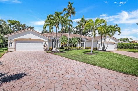 930 Fairhaven Ct 23 Naples Fl 34104 Zillow