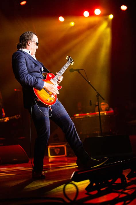 Photos Live Review — Joe Bonamassa At The Ryman Auditorium — Nashville Tn ⋆ Shows I Go To